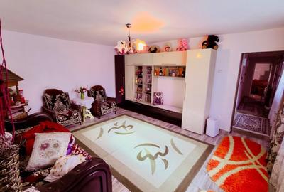 Casa de vanzare in zona Parc CFR - 1