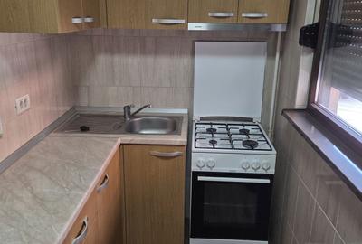 Garsonieră decomandată în Militari