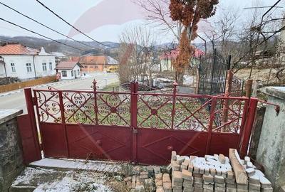 Casă cu 3 camere cu Teren 539 Mp în Central - 14