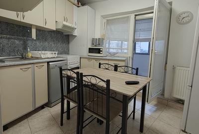 Apartament cu 3 camere decomandat în Crângași - 1
