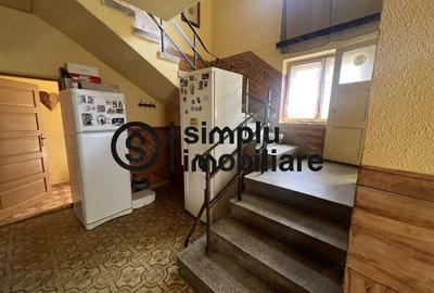 Casă cu 5 camere cu Teren 430 Mp în Central