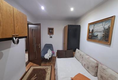 Apartament 3 camere Zona Jandarmerie - Strada Plevnei - etaj 3/3  - 65 mp - 18