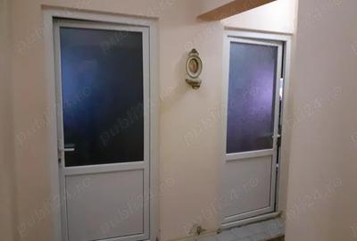 Apartament 3 camere cf.1 dec. etajul 8 cu pod, Cal. Calarasilor - Calarasi 4 - 3