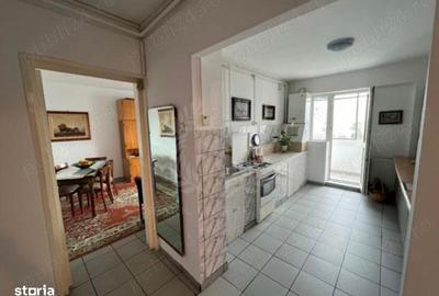 Apartament cu 2 camere decomandat în Republicii - 8