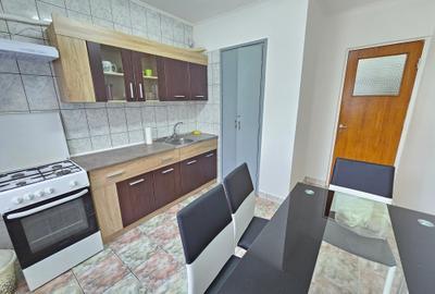 Apartament cu 3 camere decomandat, mobilat în Timpuri Noi - 12