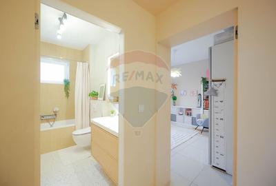 Apartament cu 3 camere decomandat, mobilat în Iorga - 9