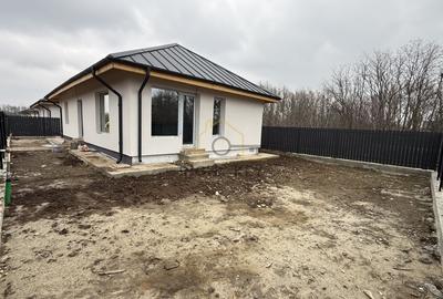 Casă individuală cu 3 camere cu Canalizare în Clinceni - 3