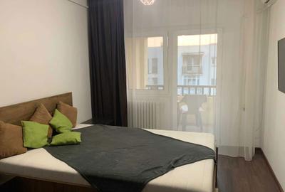 Apartament cu 3 camere decomandat în Basarab - 1