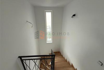 Casă individuală cu 4 camere cu Canalizare în Mărăcineni - 8