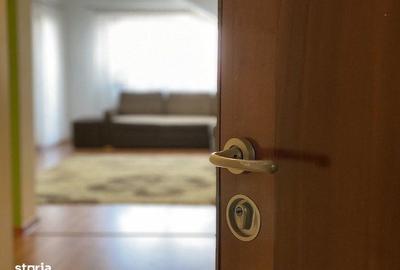 Apartament cu 3 camere, mobilat în Tractorul - 19