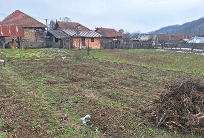 Casă cu 4 camere în Central - 11