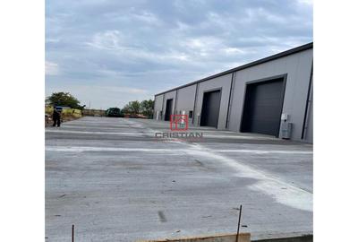 Spațiu comercial, de 850 mp, în Central - 16