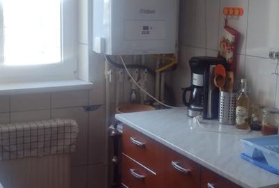 Apartament cu 3 camere decomandat în Tomis Nord