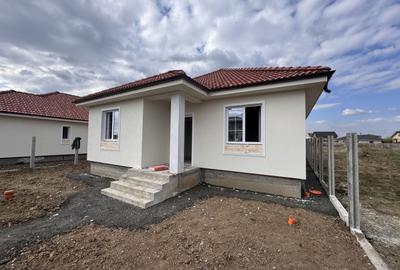 Casă individuală cu 4 camere cu Canalizare în Șag - 3