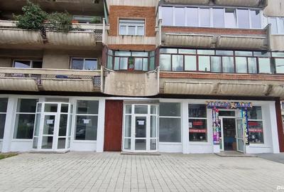 Spațiu comercial, de 90 mp, în 22 Decembrie - 2