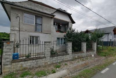 Casă cu 4 camere în Copăceni - 1