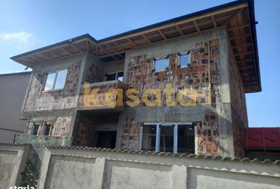Casă cu 4 camere cu Teren 250 Mp în Prelungirea Ghencea - 5