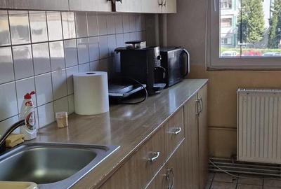 Apartament cu 3 camere semidecomandat în Govândari - 2