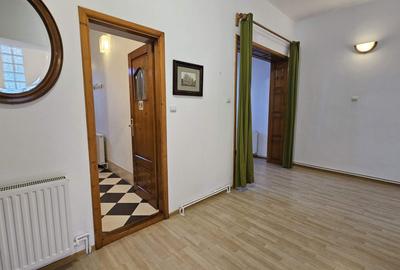 Str Lunga apartament pretabil birou/cabinet , parter stradal - 9