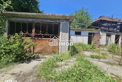 Casă cu 4 camere cu Teren 995 Mp în Ulmi