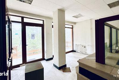 Casă cu Teren 625 Mp în Central - 11