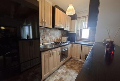 Apartament cu 3 camere decomandat, mobilat în Terezian - 10