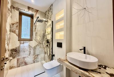 Apartament cu 4 camere decomandat în Furnica - 6