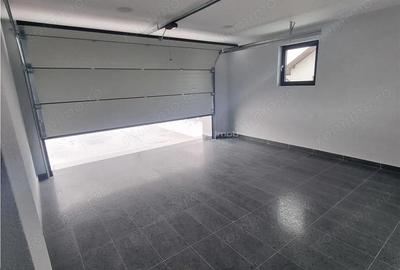 Casă cu Teren 1145 Mp în Poroschia - 14