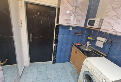 Garsonieră nedecomandată în Triaj - 2