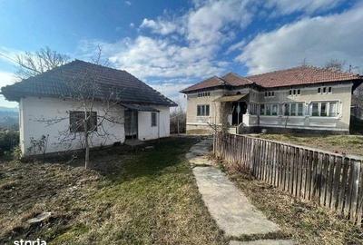 Casă cu 4 camere cu Teren 2064 Mp în Central - 4