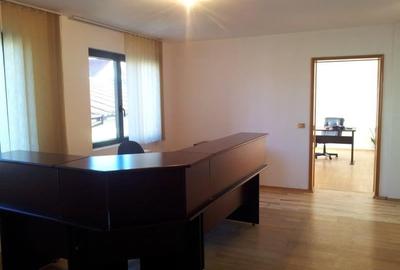 4 CAMERE DOMENII AN 2000 110MP
SECTOR1 - 6