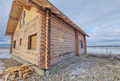 Cabana din bușteni la rosu pe teren 722 mp, Bod COMISION 0 - 3