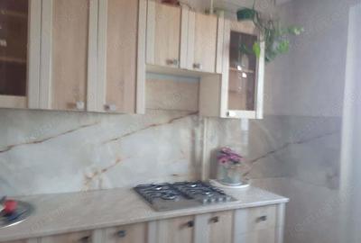 Apartament cu o camera in zona Planete - 1