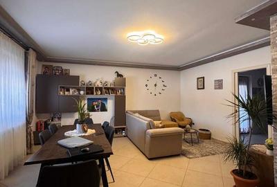 Casă cu 7 camere cu Teren 1100 Mp în Dumbrava - 12