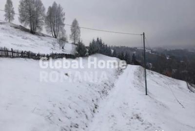 Teren de 725 mp, în Moieciu - 4