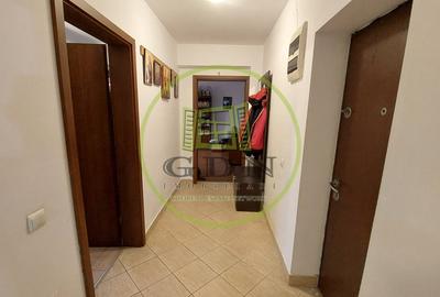Apartament cu 3 camere decomandat, mobilat în Central - 9