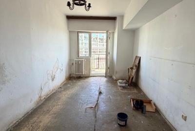 Apartament cu 3 camere decomandat în Giulești - 6