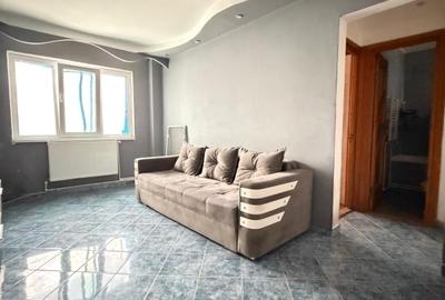 Apartament cu 2 camere semidecomandat, mobilat în Micro 21