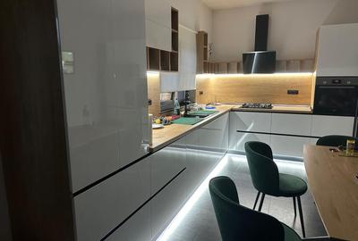 CASA PARTER+ETAJ ,VALU LUI TRAIAN, ZONA CENTRALA - 2