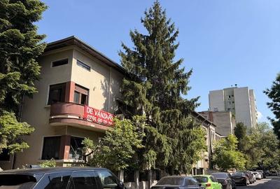 Casă cu 4 camere în Central - 8