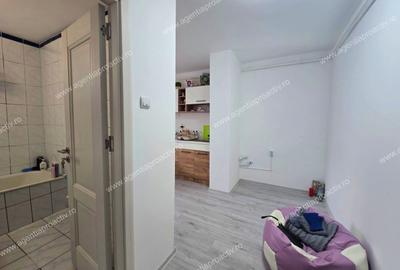 Apartament cu o camera, Str. Nae Leonard, S-uri, etaj 3 ! - 2