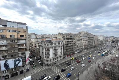 Apartament cu 3 camere în P-ța Romană