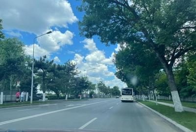 Aparatorii Patriei - Metrou - Metalurgiei Parc - 3