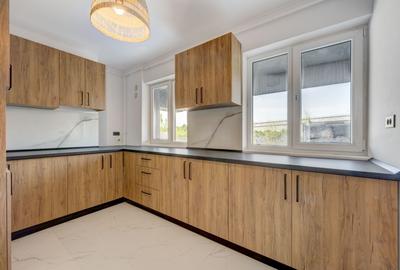 Apartament cu 3 camere decomandat în Vest - 2