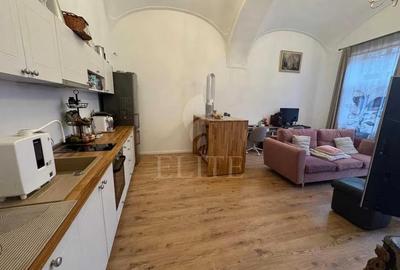 Apartament cu 2 camere semidecomandat, mobilat în Central - 3