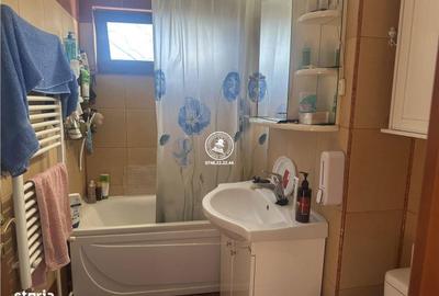 Apartament cu 3 camere semidecomandat în Tătărași - 4