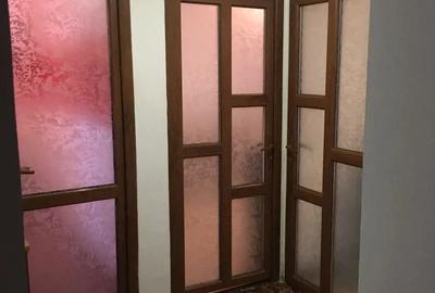 De vanzare apartament 2 camere decomandat - 4