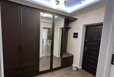 Garsonieră în Titan