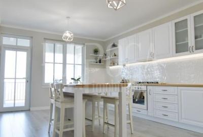 Casa 6 camere de vanzare in Salicea Casa 6 camere de vanzare in Salicea - 3