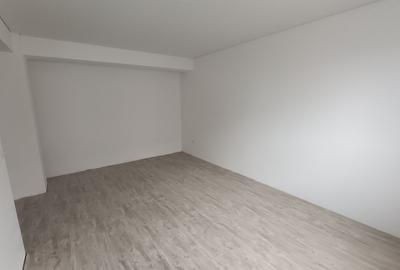 Apartament cu 2 camere decomandat în Vișani - 9